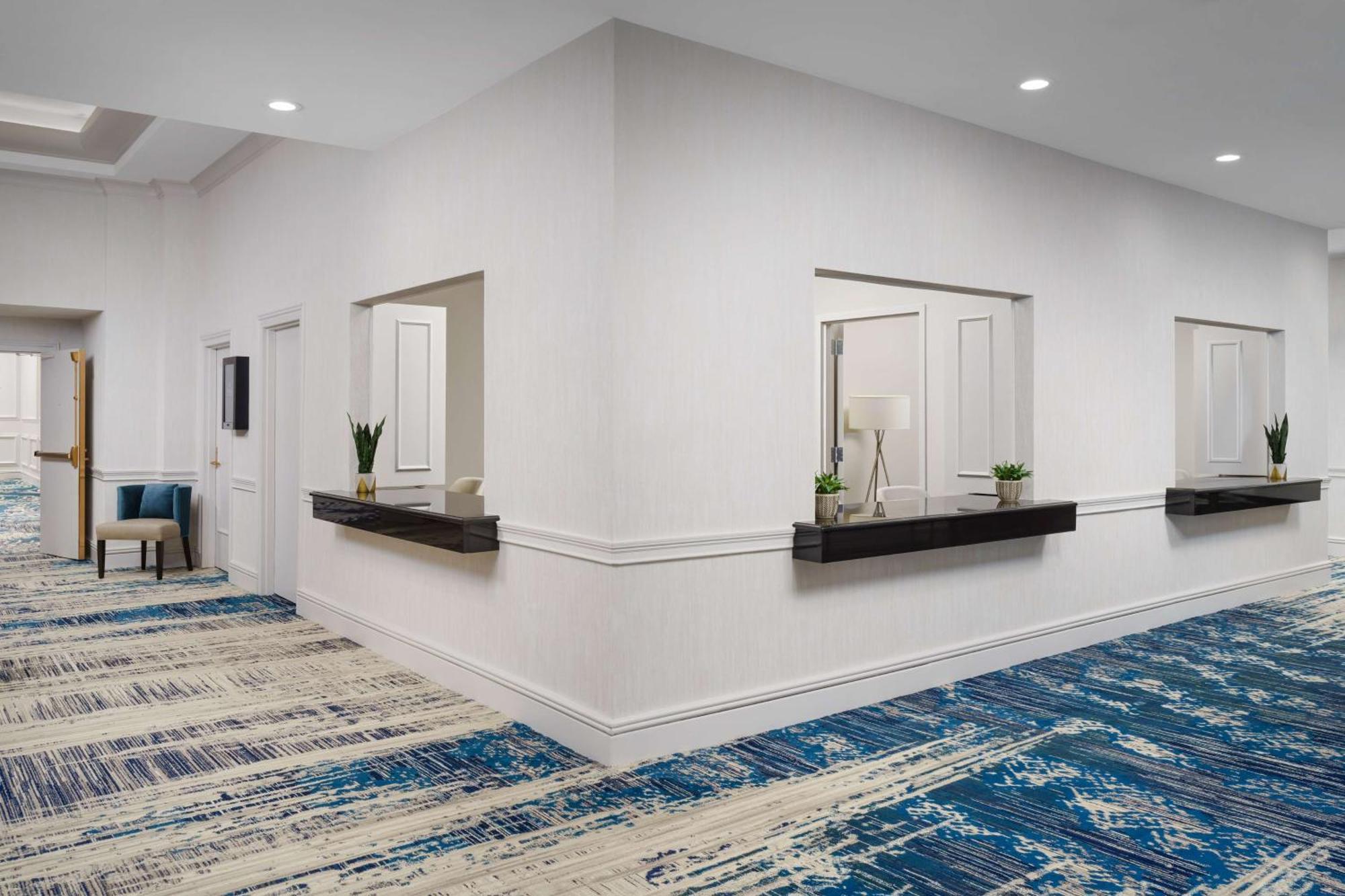 Hilton Charlotte University Place Dış mekan fotoğraf